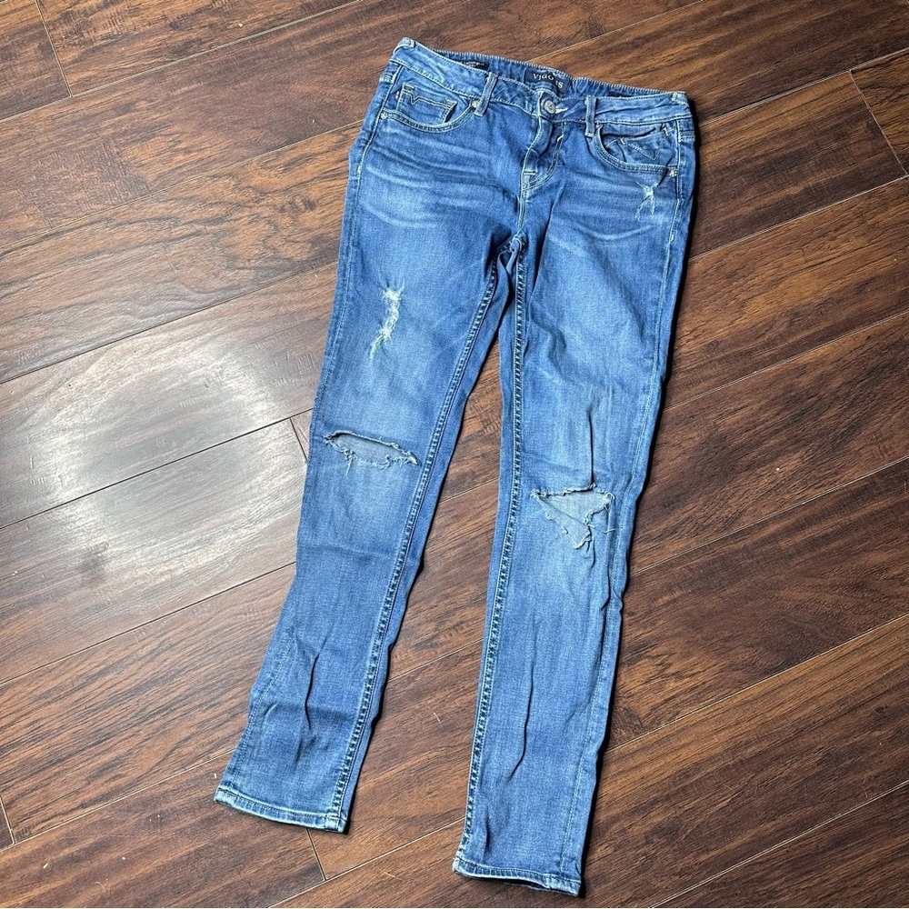 Vigoss Distressed Thompson Tomboy Boyfriend Jeans